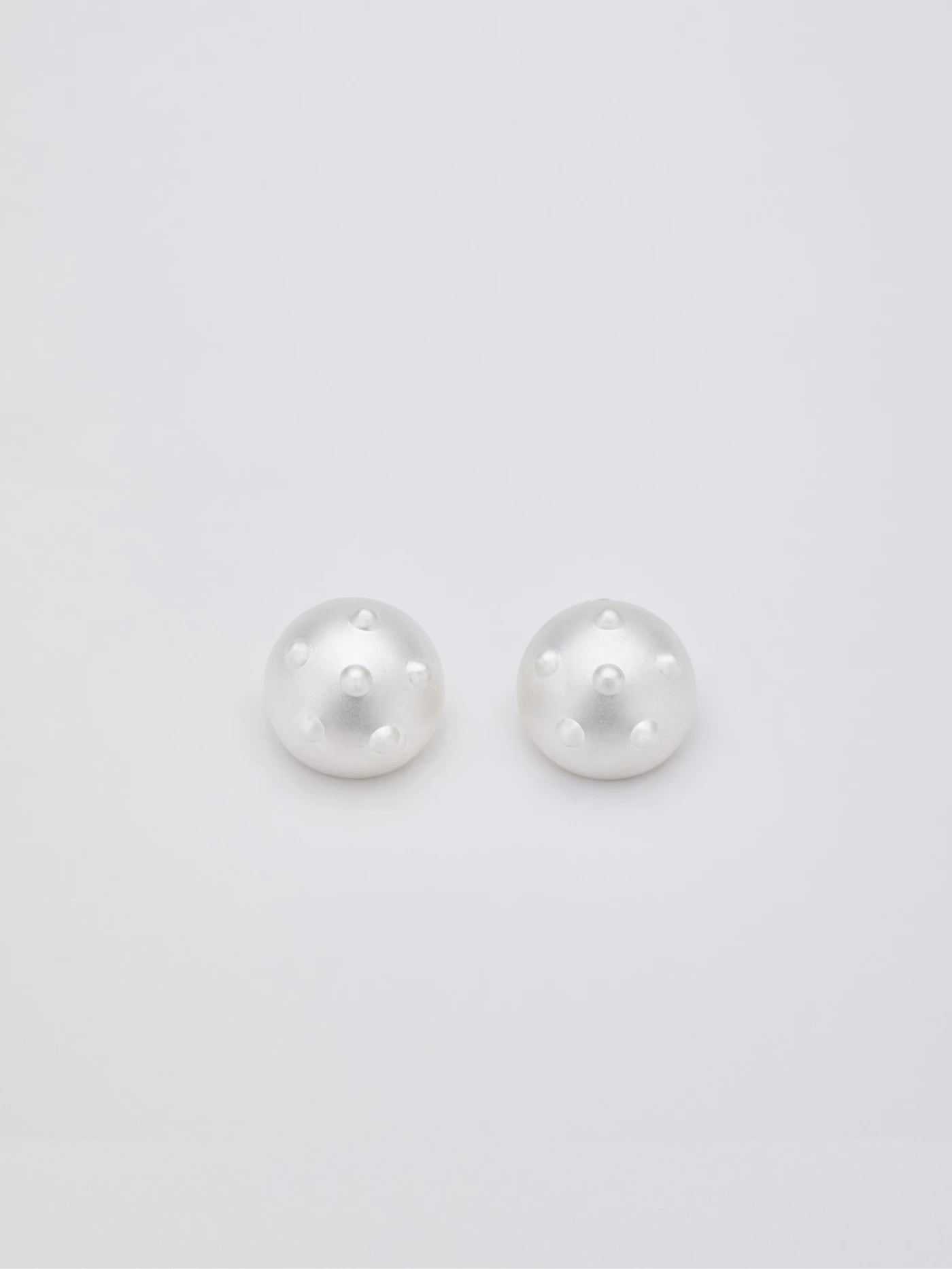 LUNA STUDS Silver