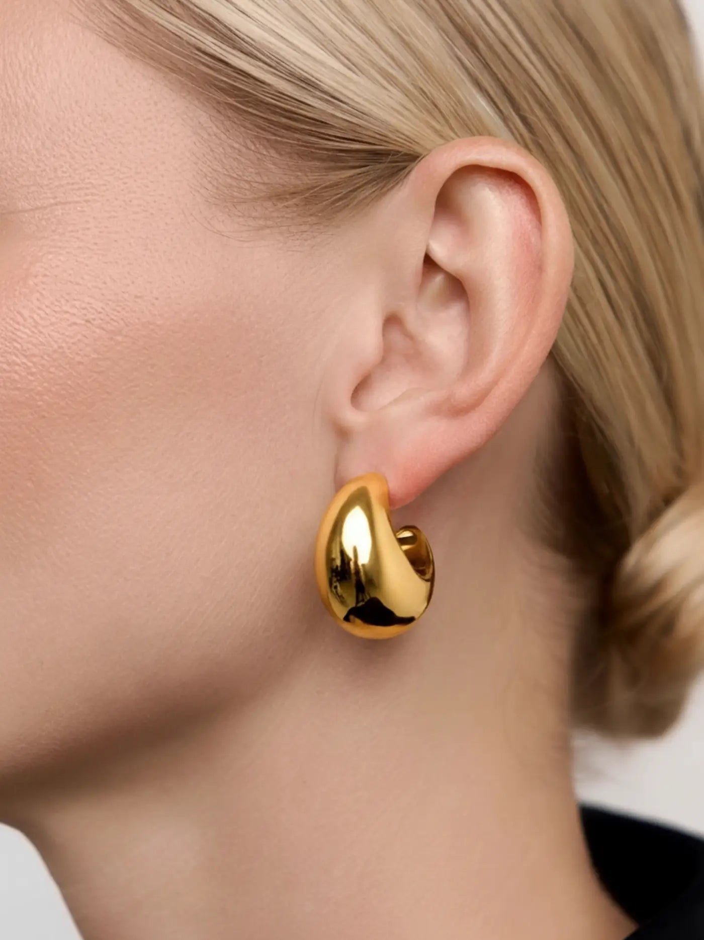 VALORA DOME EARRINGS Gold