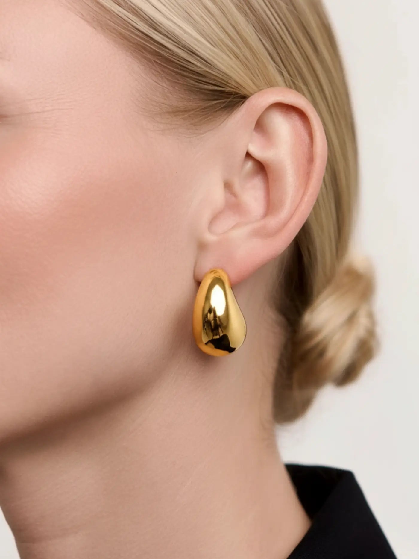 VALORA DOME EARRINGS Gold