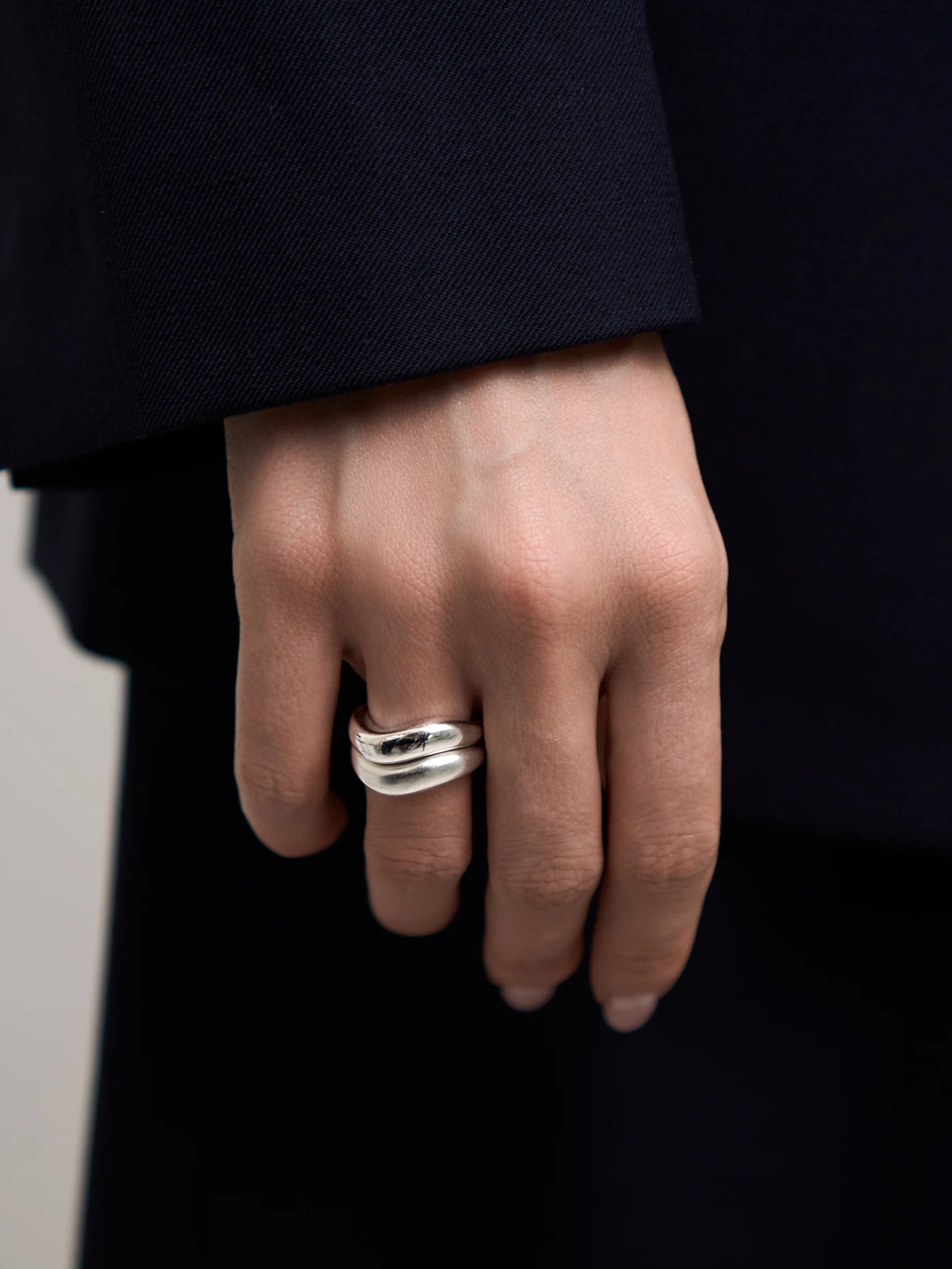 CURVE RING
