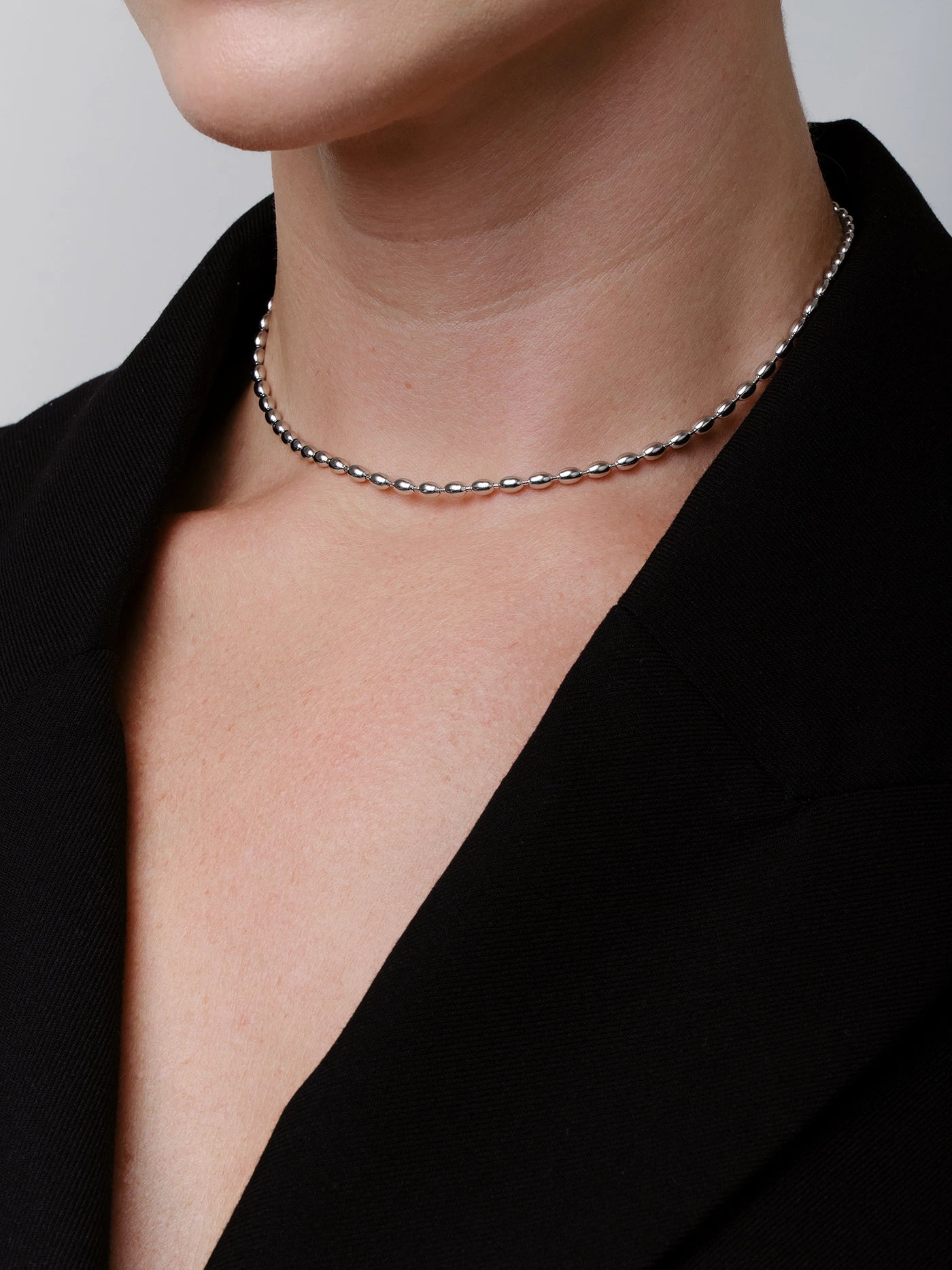 BALANCE BEAD NECKLACE