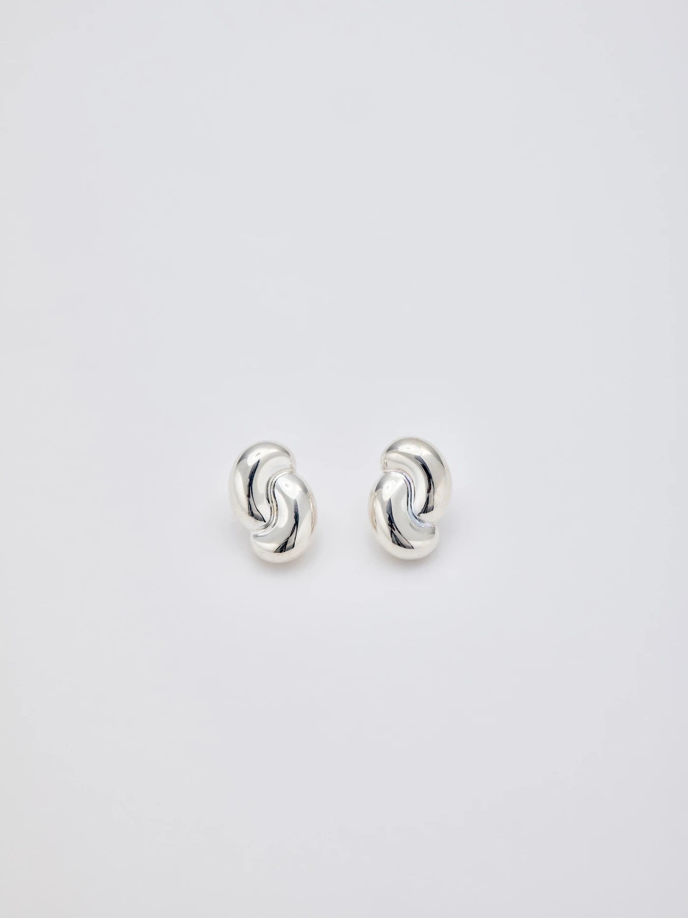 VIDA STUDS Silver