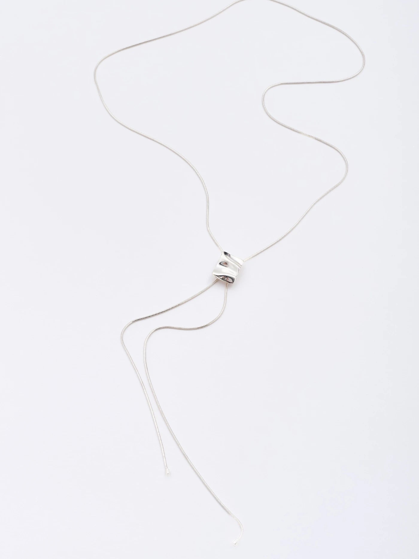 SLIDE PENDANT NECKLACE