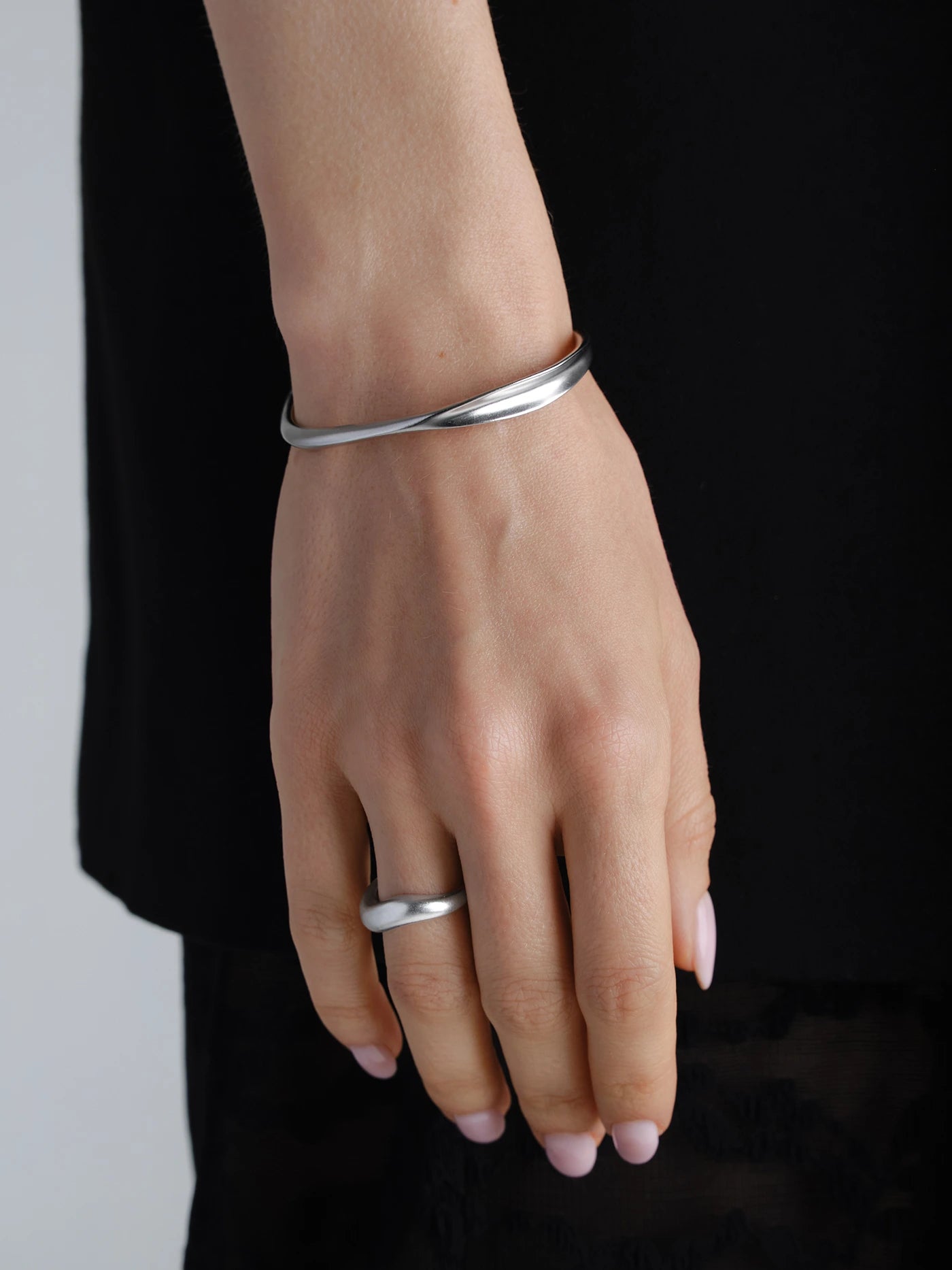 WAVE CUFF Silver