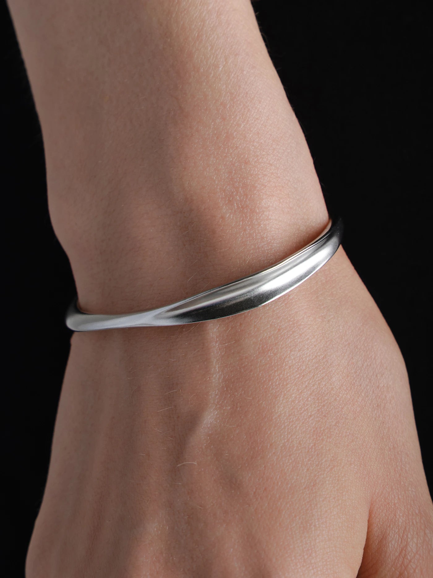 WAVE CUFF Silver