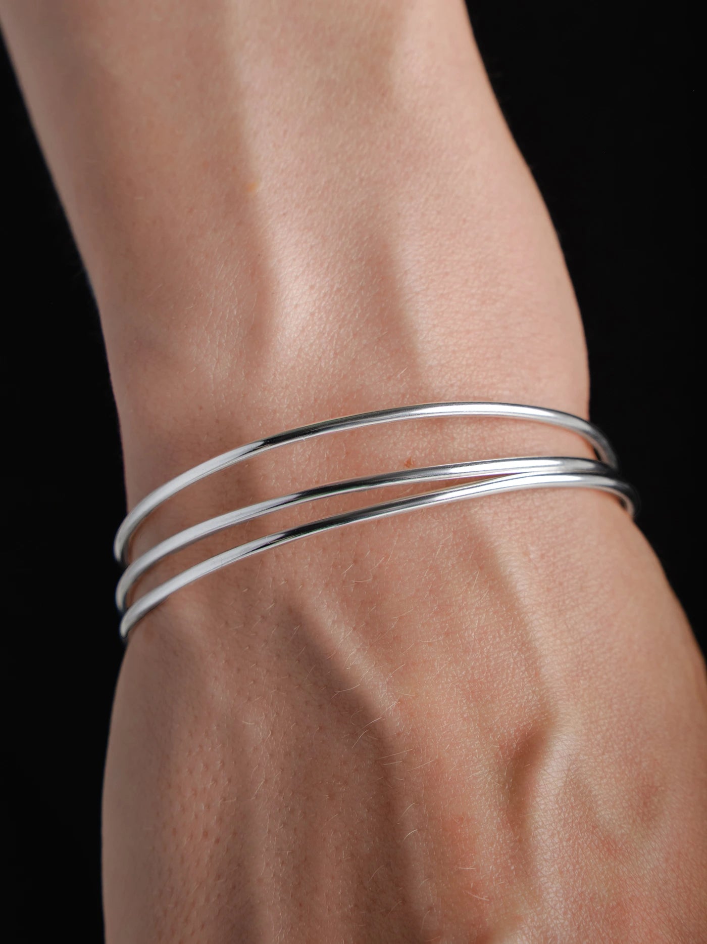 ROUND MINI BANGLE Silver